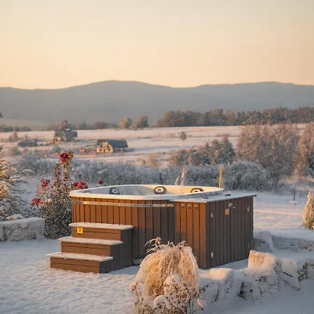 Sekata Goralski Z Kominkiem 度假居 *